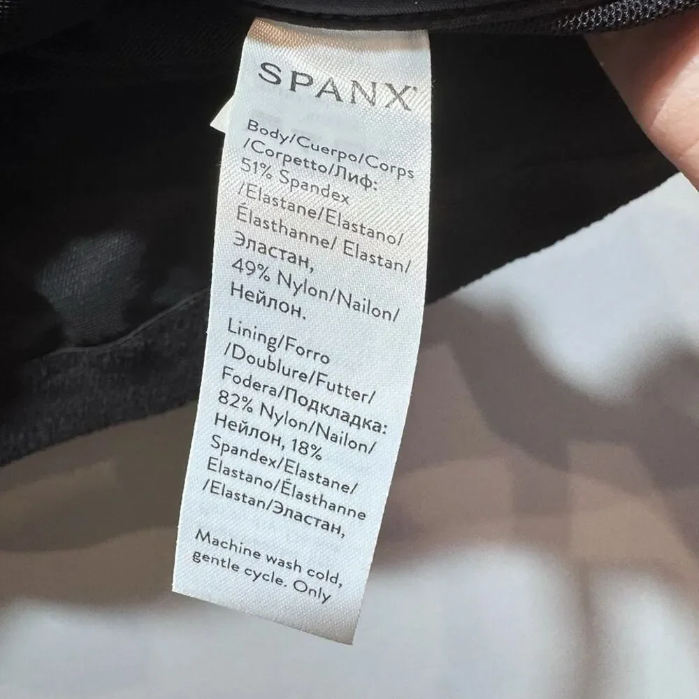 Women's SPANX Sleeveless Stretchy Tube Top With Boning Size Large - Picture 4 of 5